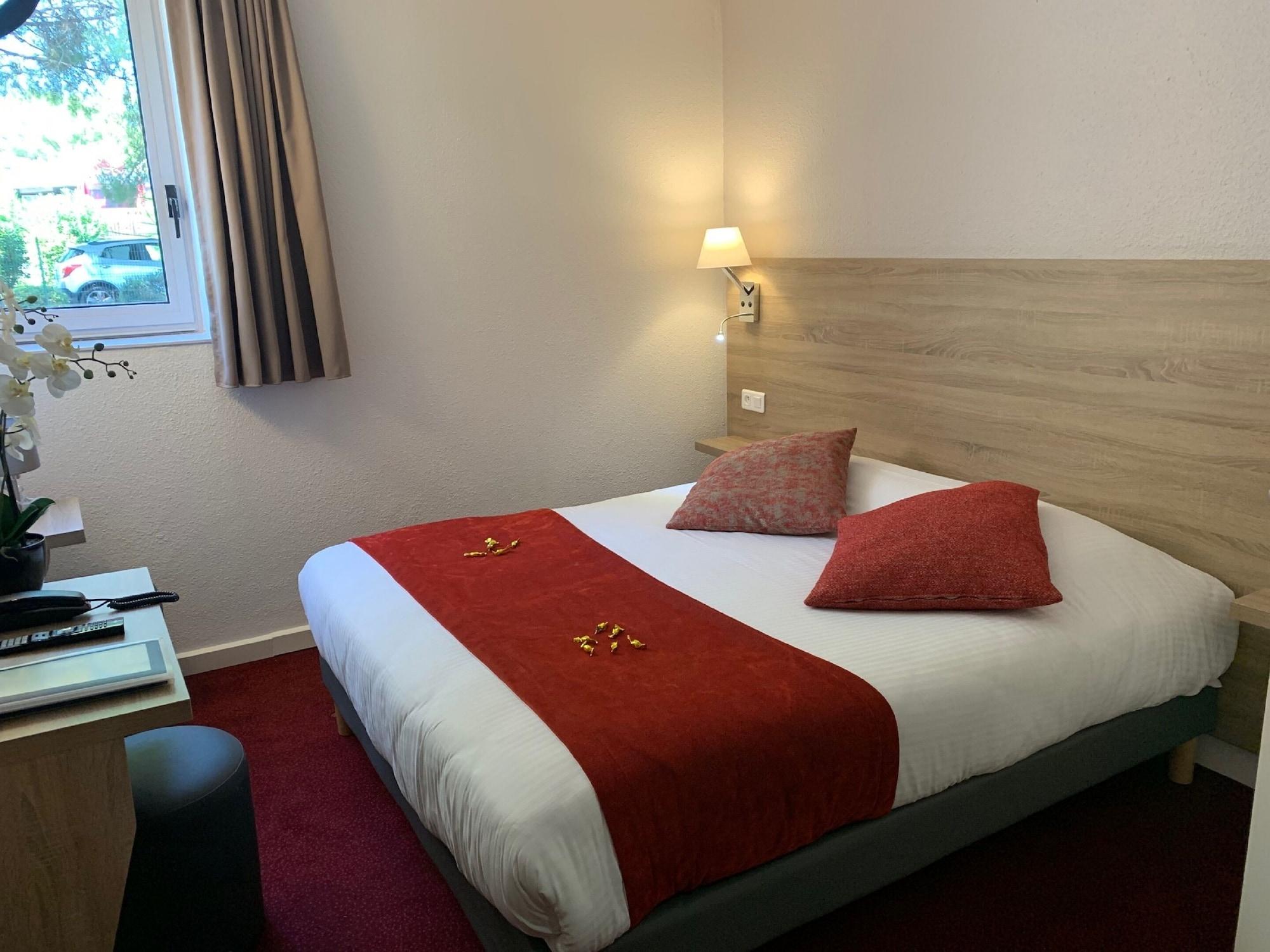 The Originals City, Hotel Nimes Costieres, Ex Inter Hotel מראה חיצוני תמונה
