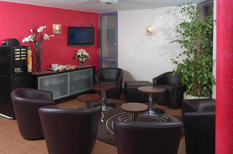 The Originals City, Hotel Nimes Costieres, Ex Inter Hotel מראה חיצוני תמונה